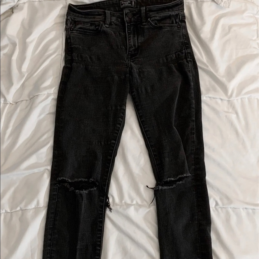 Black Skinny Jeans